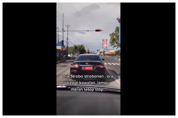Potret Mobil Dinas Gubernur Daerah Istimewa Yogyakarta Viral