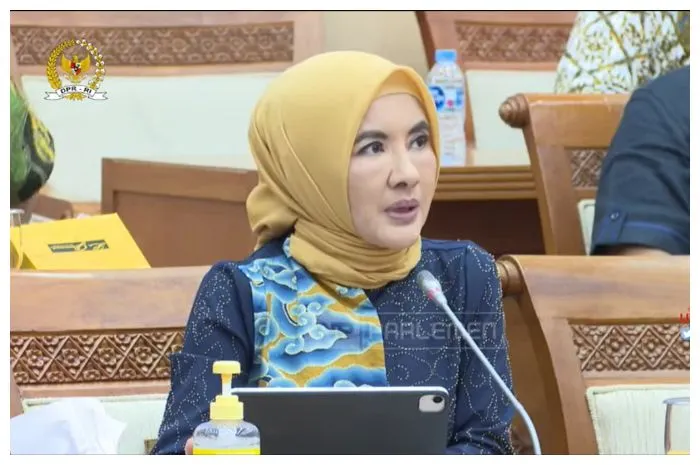 Nicke Widyawati Soal Persediaan BBM