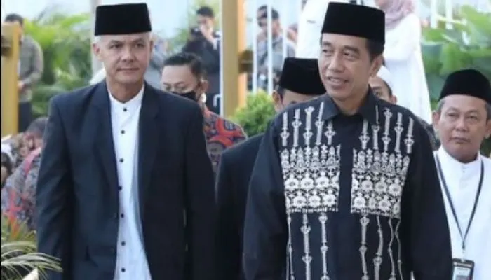 Ganjar Pranowo (kiri) dan Jokowi (kanan)