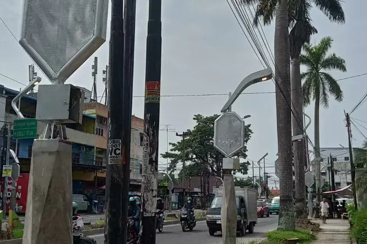 Potret Lampu pocong di Medan 