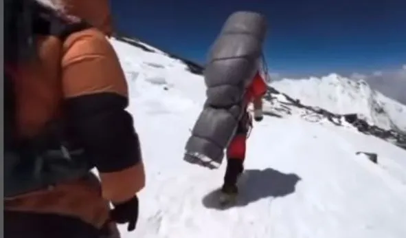 Gelje Sherpa saat selamatkan pendaki Malaysia di Everest