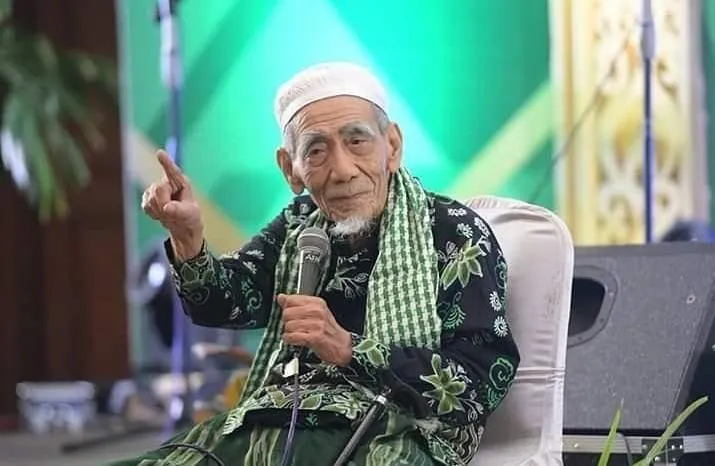 Ada amalan dari Mbah Moen yang jika dikerjakan dapat mendatangkan rezeki dan menjadikan manusia yang hidupnya makmur.