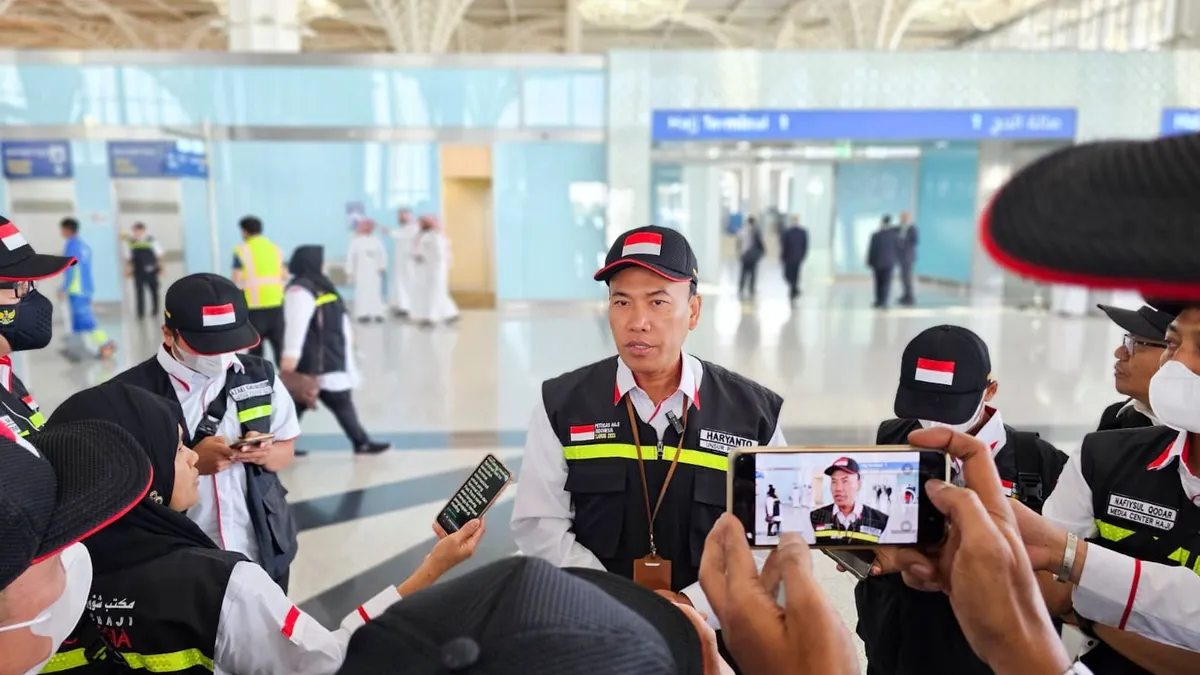Pengalungan Bunga dan Musik Rebana Akan Sambut Jemaah Haji 