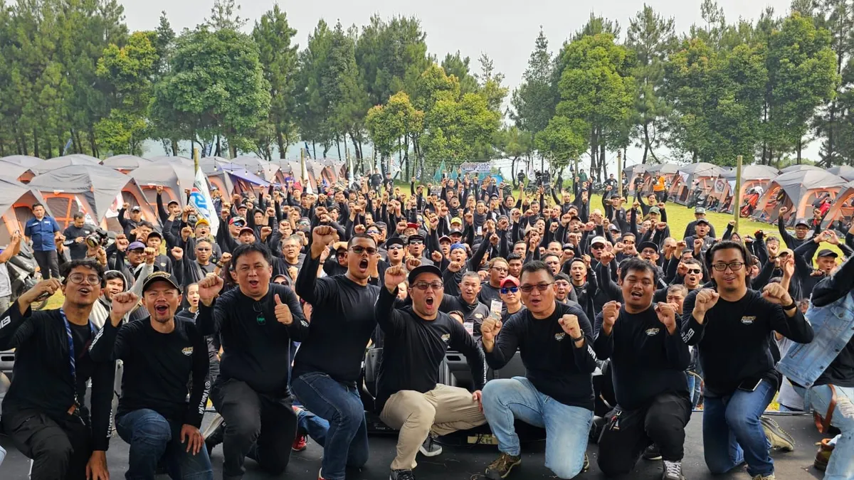 Ratusan Biker Camping di Gunung Picung Bogor pada Maxi Yamaha Day 2023