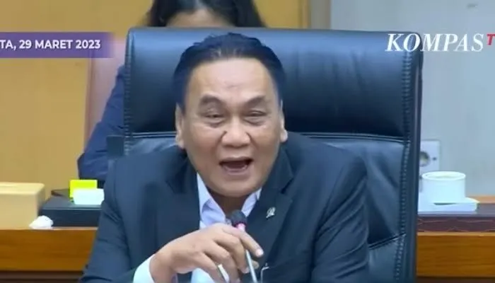 Pernyataan Ketua Komisi III DPR RI Bambang Wuryanto alias Bambang Pacul soal Ketua Umum Parpol adalah 'juragan' menjadi sorotan masyarakat.