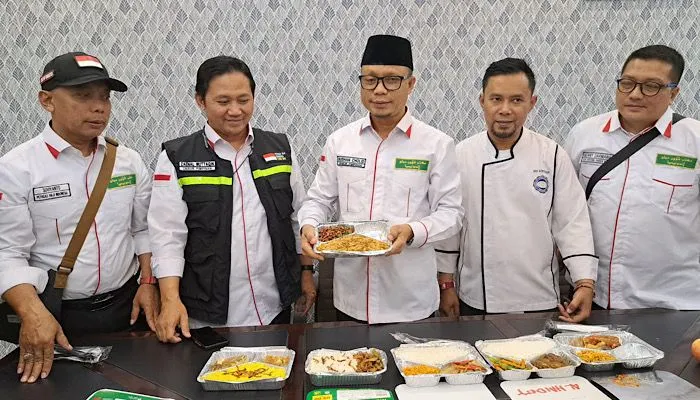 PPIH coba hasil masakan untuk jemaah haji Indonesia