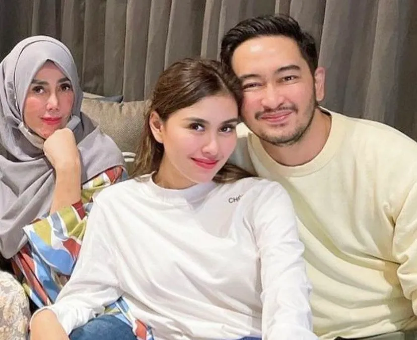 Syahnaz Sadiqah, Mama Amy dan Jeje