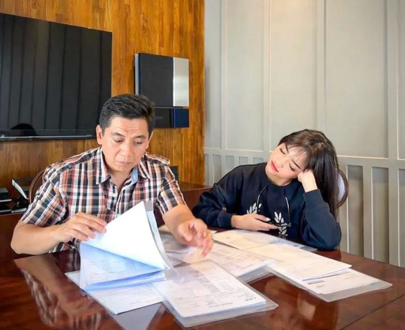Fuji dan Sandy Arifin