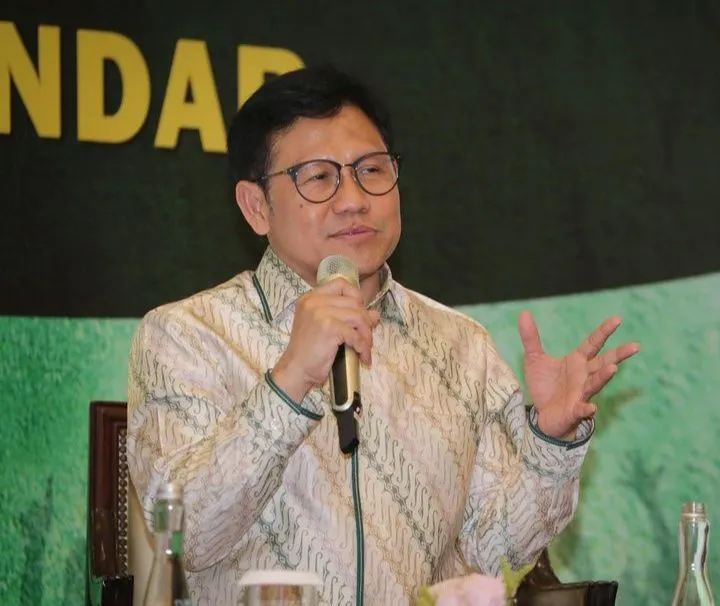 Ketua Umum Partai Kebangkitan Bangsa (PKB) Abdul Muhaimin Iskandar menegaskan tidak merasa khawatir soal kedekatan antara Prabowo dengan Ganjar