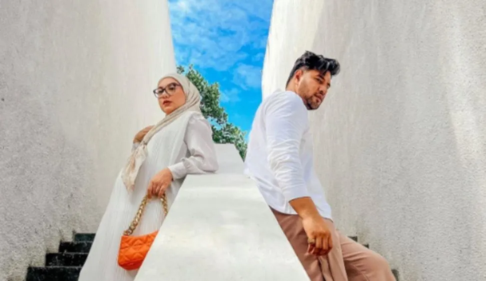 Ammar Zoni dan Irish Bella.