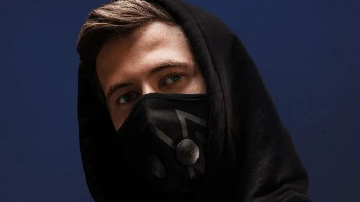 Penampakan rupa Alan Walker tanpa masker