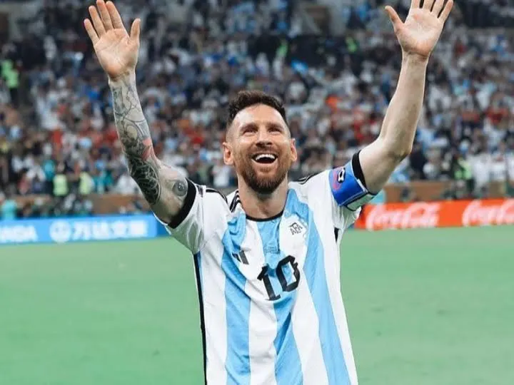 Striker fenomenal Lionel Messi resmi masuk dalam nama skuad Timnas Argentina yang akan melaksanakan tur Asia mereka, termasuk melawan Indonesia.
