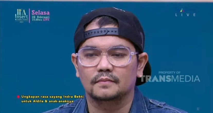 Indra Bekti di acara Brownis Trans TV