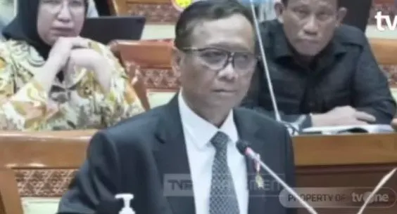 Perdebatan Transaksi Rp 349T oleh Mahfud MD