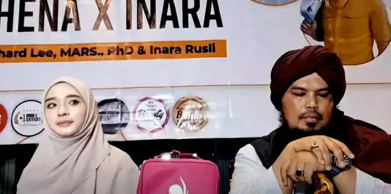 Inara Rusli dan Ustaz Derry Sulaiman