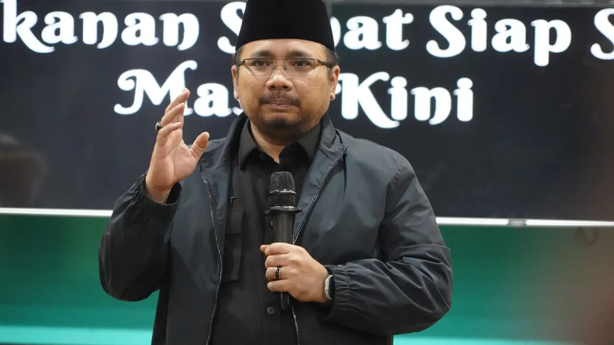 Menag, Yaqut Cholil Qoumas, mengimbau Pemda mengakomodir permohonan izin penggunaan fasilitas umum untuk kegiatan keagamaan.
