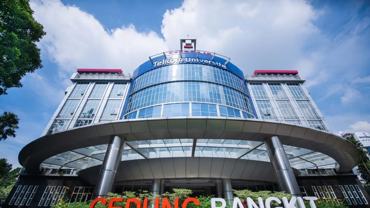 Telkom University menawarkan program beasiswa Bhinneka Tunggal Ika dengan tujuan menciptakan lingkungan yang inklusif, menghormati, dan memfasilitasi kebebasan beragama.