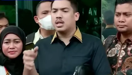 Pengacara terdakwa Dody Prawiranegara dan Linda Pudjiastuti, Adriel Purba menginginkan hukuman mati bagi Teddy Minahasa.