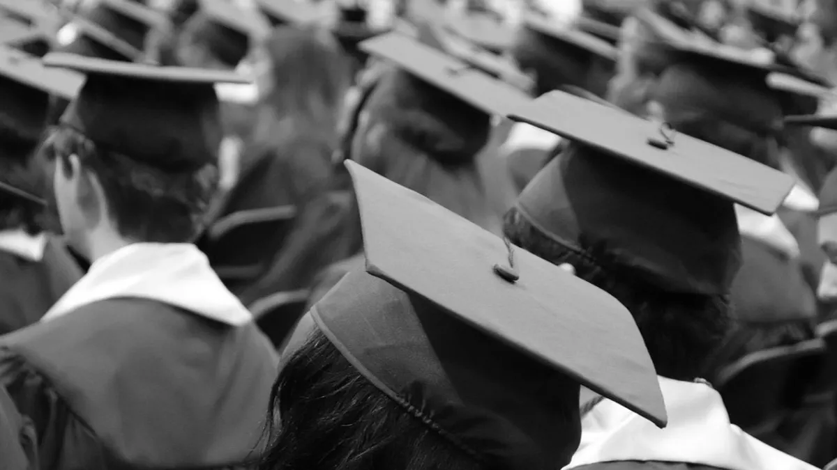 Illustrasi. Wisuda
