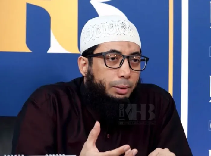 Ustadz Khalid Basalamah