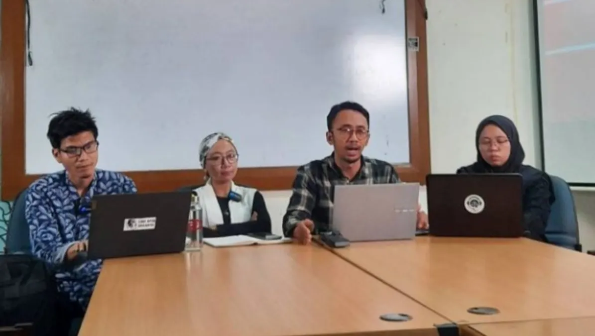 (Sering Disalahgunakan Serta Beresiko Mencederai Alam Demokrasi, Koalisi Revisi UU ITE Ajukan Tuntutan. Foto TL AJI)