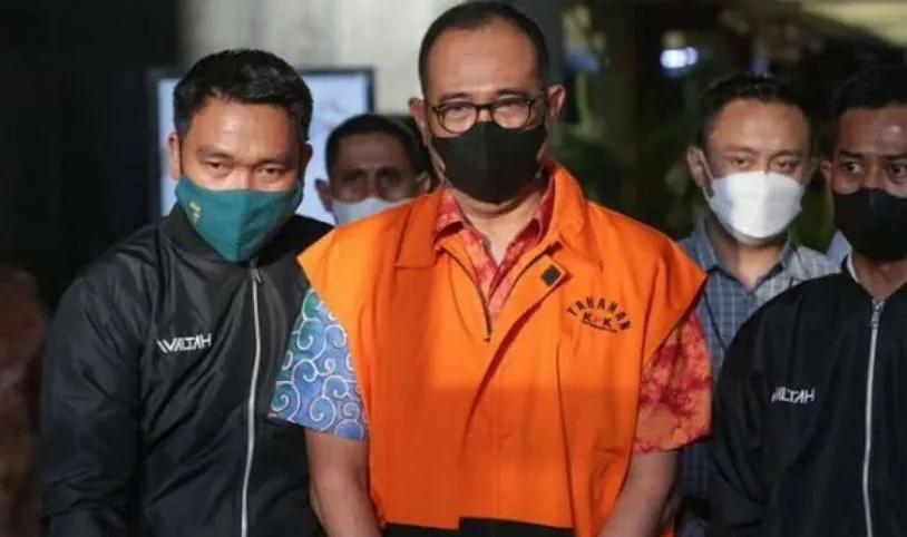 Ayah Mario Dandy Satrio yang kini sedang ditahan oleh pihak KPK yakni Rafael Alun Trisambodo kembali membuat publik geger.