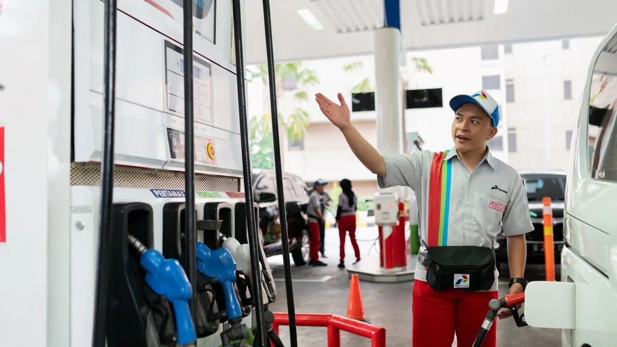 Harga BBM Pertamina turun per 1 April 2023