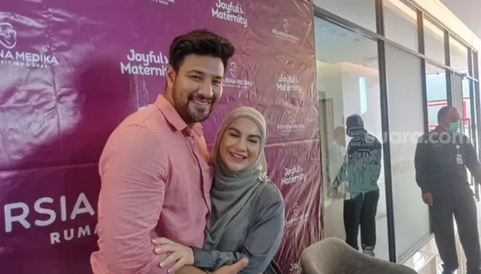 Irish Bella dan Ammar Zoni