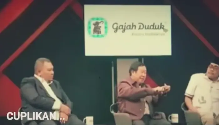 Susno Duadji Permalukan Arteria Dahlan di Ruang Rapat, Mahfud MD Bongkar Habis DPR RI