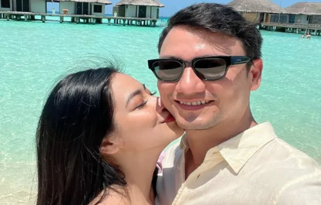 Menanggapi isu tak sedap yang menimpa rumah tangga Titi Kamal dan suaminya, Christian Sugiono, sang manager akhirnya buka suara.