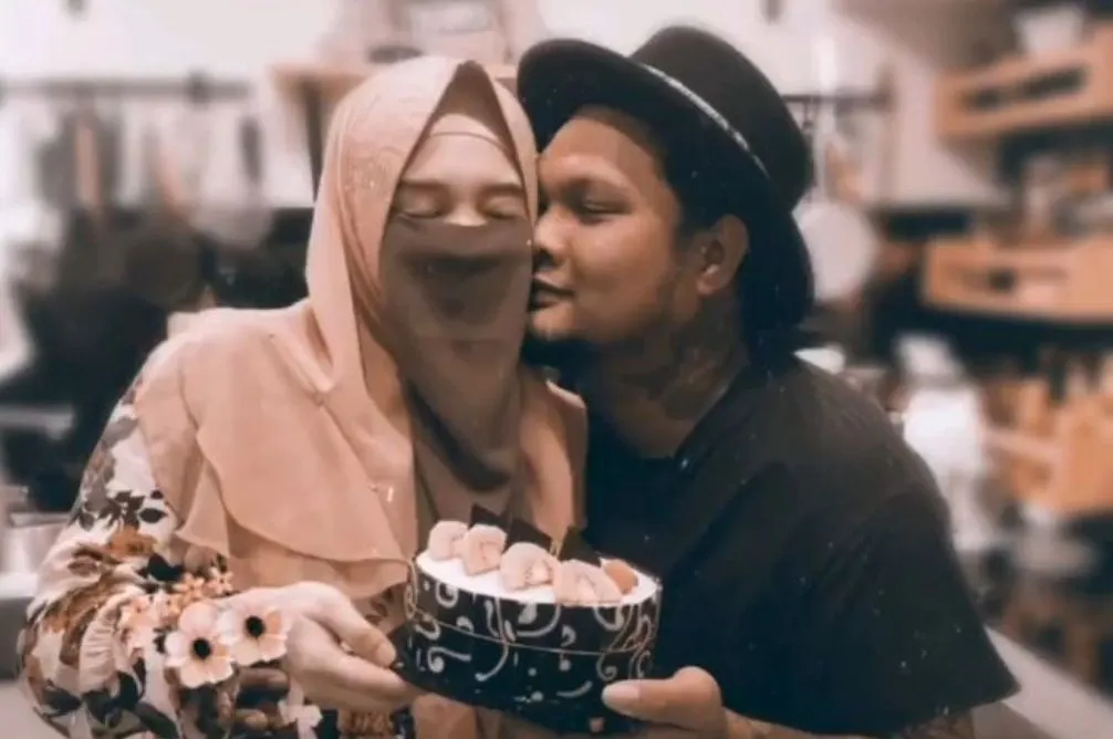 Potret mesra Virgoun dan Inara Rusli