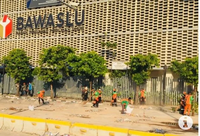 Badan Pengawas Pemilihan Umum (Bawaslu) RI menyatakan bahwa Komisi Pemilihan Umum terbukti melakukan pelanggaran administratif Pemilu terkait Partai Rakyat Adil Makmur (PRIMA). (Foto:Sumbar.antaranews.com)