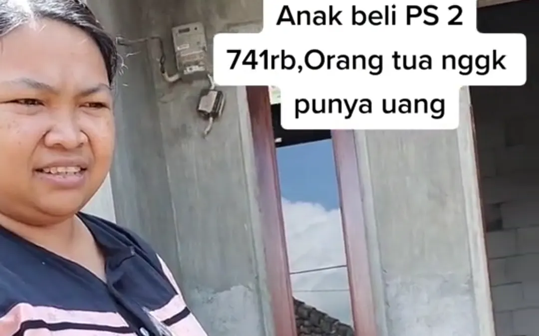 Banjir Pujian, Kurir Batalkan Penagihan Uang COD PS2 karena Hal Ini!