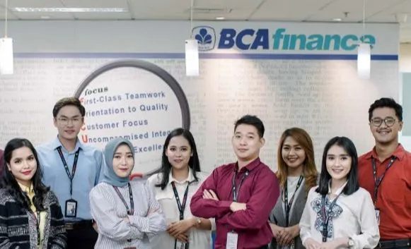 Ilustrasi penyebab dan solusi pengguna mengalami masalah ketika tidak dapat mengecek saldo melalui M-Banking BCA.
