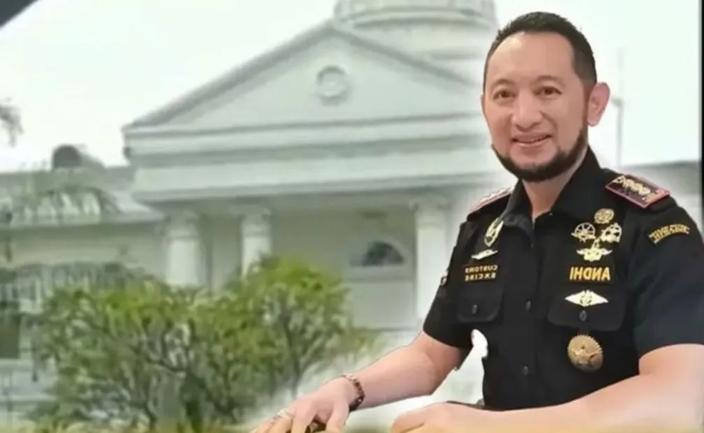 Mantan Kepala Bea Cukai Makassar Andhi Pramono