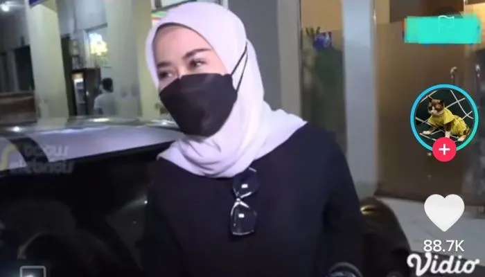 Marissya Icha, sahabat Fadly Faisal kini rupanya ikut buka suara soal kasus video asusila mirip Rebecca Klopper.