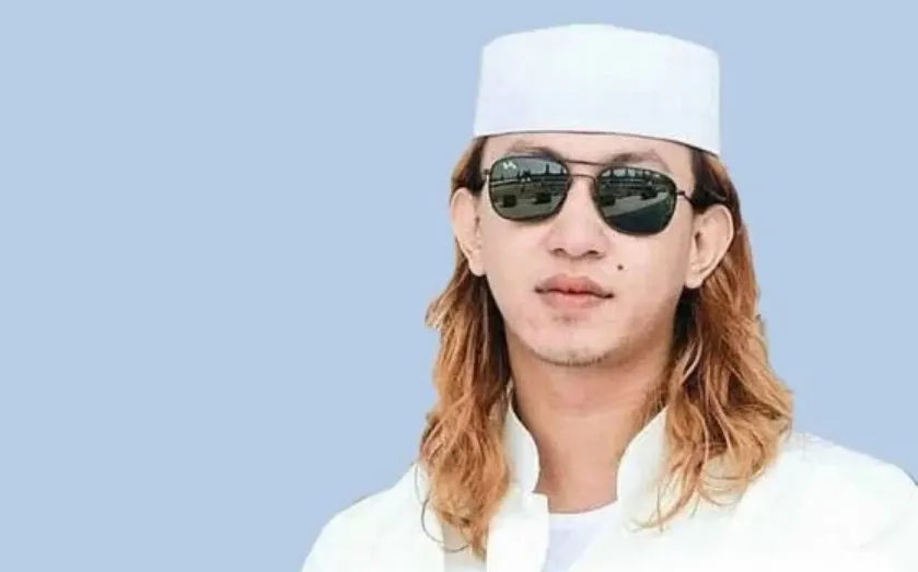Habib Bahar bin Smith dilaporkan terkena tembakan dari orang tak dikenal tidak jauh dari Ponpes Tajul Alawiyyin.