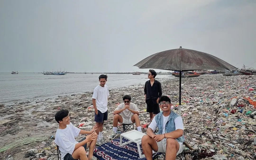 Pemkab Pandeglang Ngaku Keduluan Pandawara Group Soal Pembersihan Sampah di Pantai Labuan