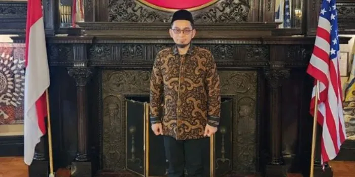 Ustaz Adi Hidayat