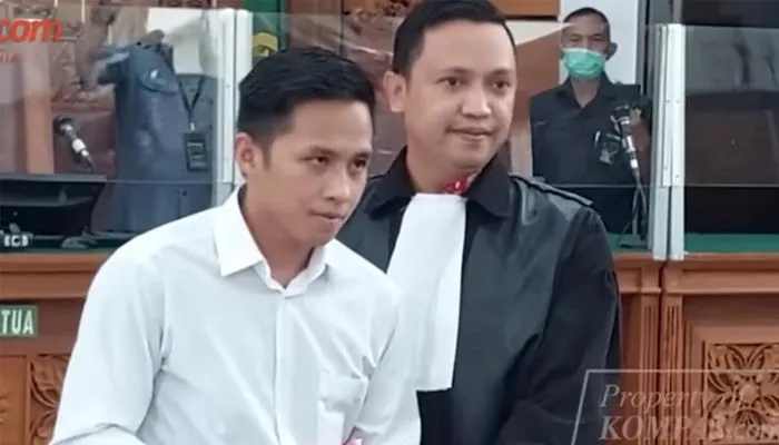 Richard Eliezer dan Ronny Talapessy