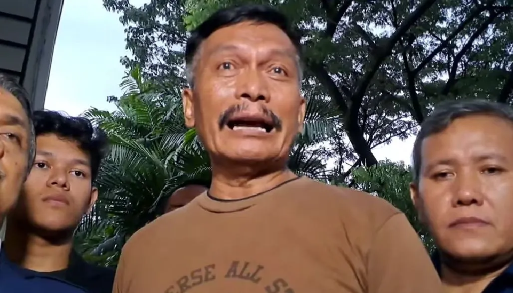 Usai rekonstruksi penganiayaan David Ozora, ayah Shane Lukas mengatakan bahwa sang anak tidak kenal dengan korban.