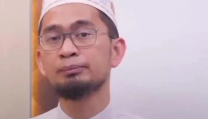 Ustaz Adi Hidayat