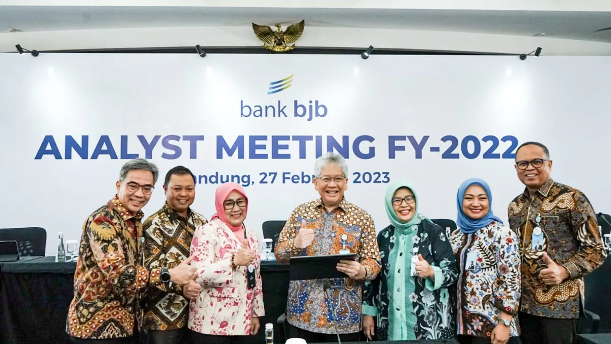 bank bjb dalam paparan Analyst Meeting Full Year 2022