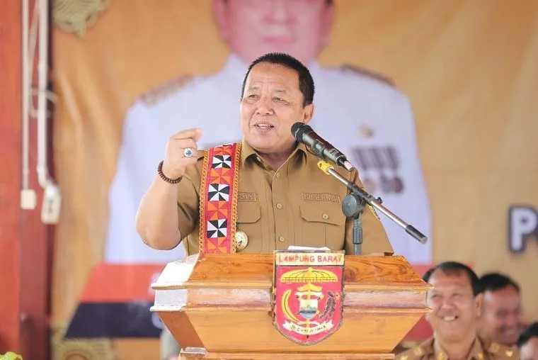 Kabar miring mengenai Gubernur Lampung, Arinal Djunaidi tidak hanya beredar di tanah air saja tetapi sampai ke negara lain.