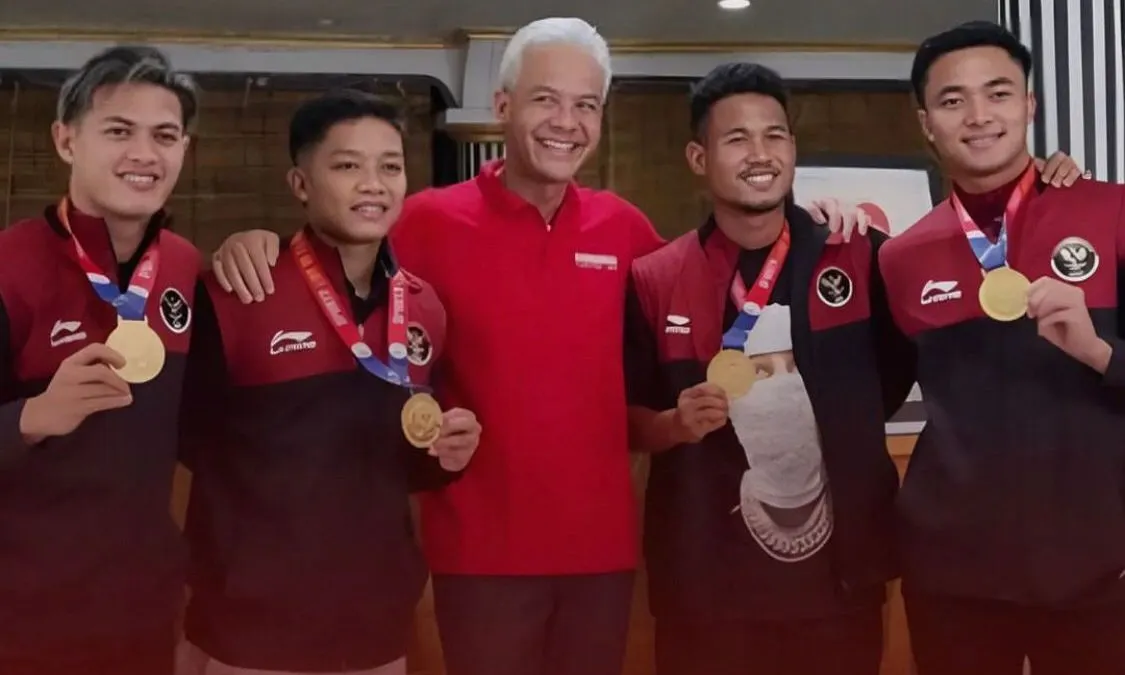 Kebersamaan Ganjar Pranowo dengan Timnas Indonesia U-22