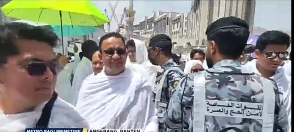 Anies Baswedan Sedang Menunaikan Ibadah Haji