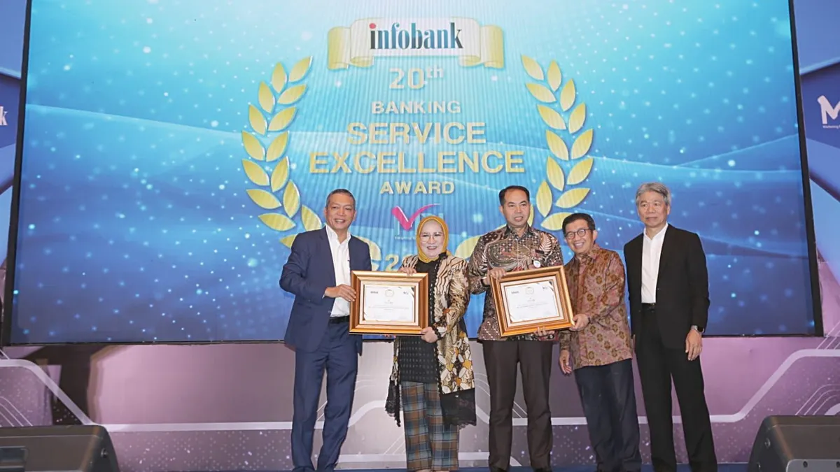 bank bjb berhasil menyabet tiga penghargaan dalam ajang Infobank-MRI Banking Service Excellence Recognition 2023. 