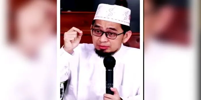 Ustaz Adi Hidayat