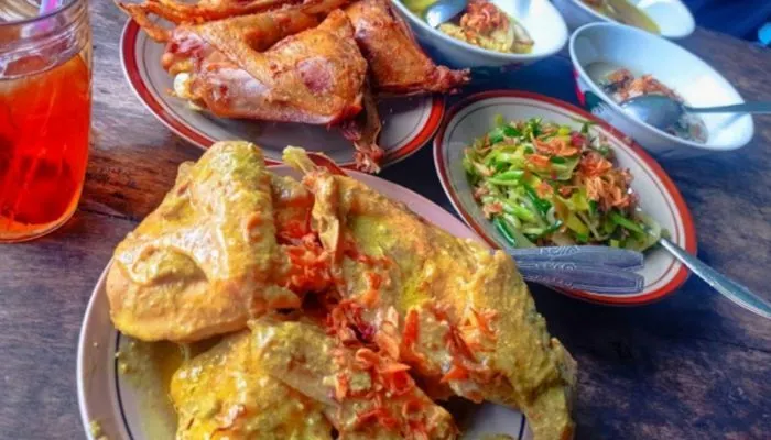 Opor Ayam Mbah Min yang Menggoda