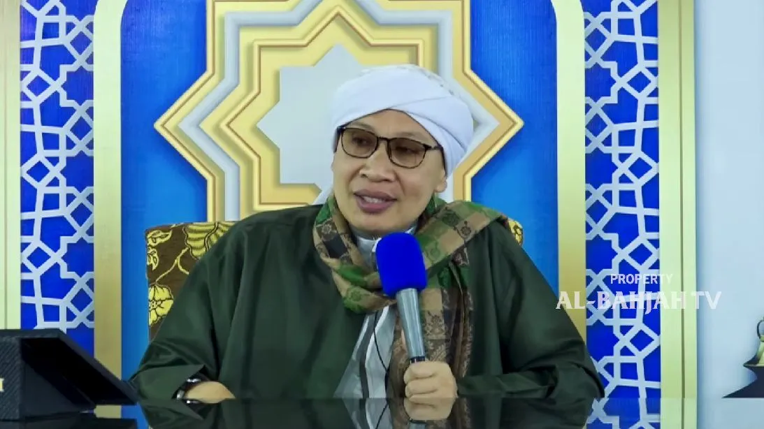 Dalam kajiannya, pendakwah Buya Yahya Menjelaskan Ikhwal Mandi Junub Saat Masuk Adzan Subuh di Bulan Ramadan